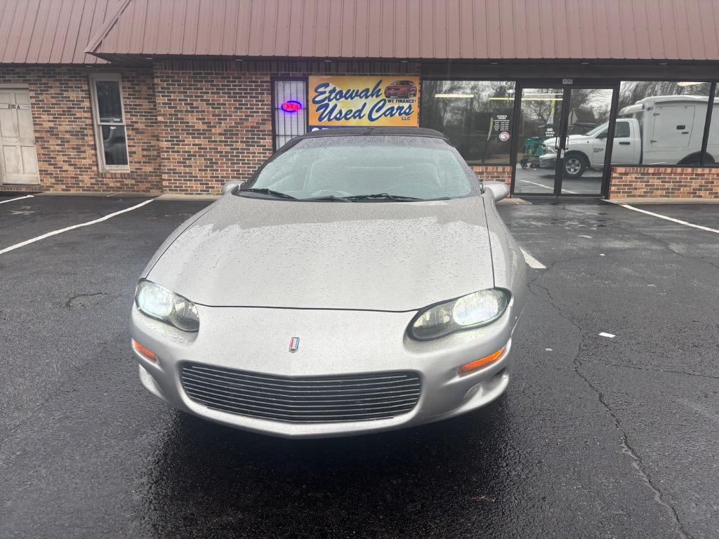 2000 Chevrolet Camaro Base