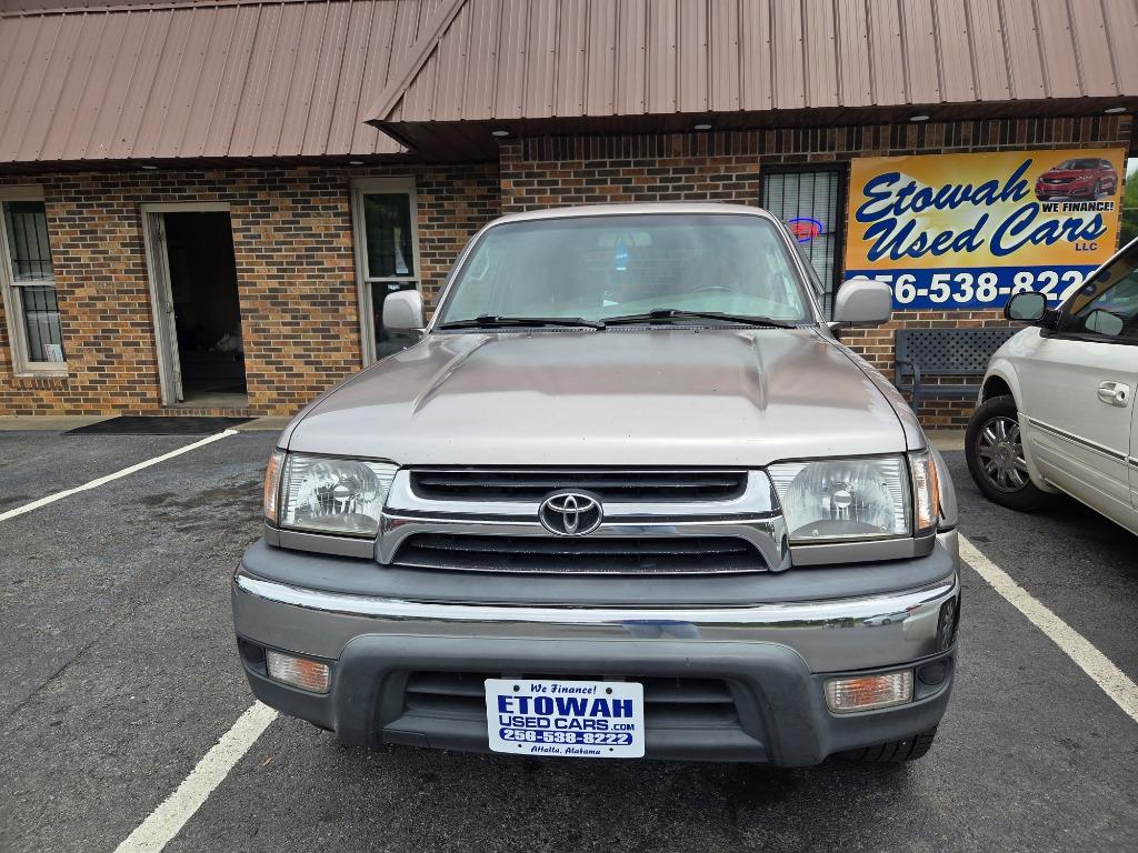 2002 Toyota 4Runner SR5 4x4's photo