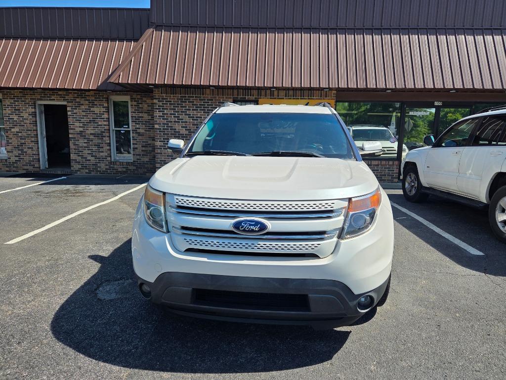 2011 Ford Explorer Limited's photo